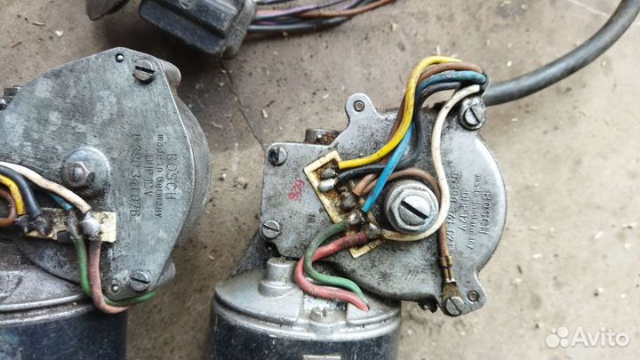 Моторчик стеклоочистителя MB W116/W123 75-85г