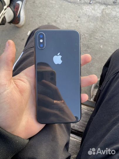 iPhone X, 256 ГБ