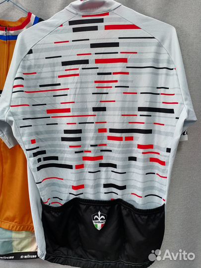 Велосипедная футболка