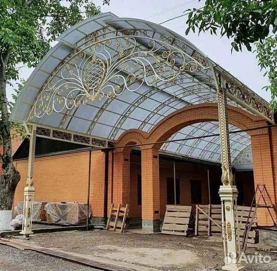 Кованый навес в рассрочку