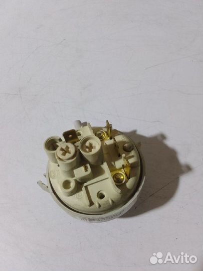 Прессостат стиральной машины Ariston Indesit