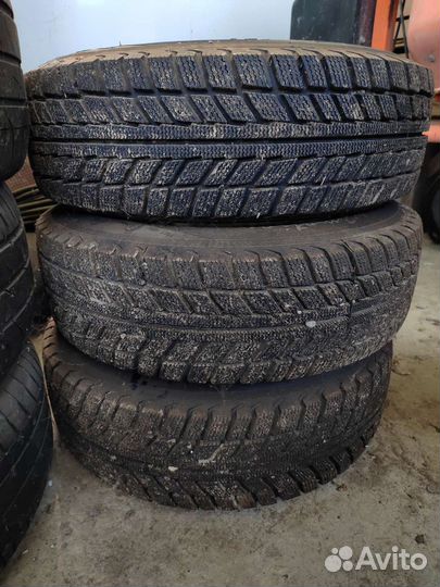 Продаю зимнюю резину на дисках R13