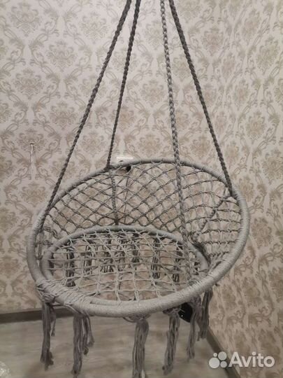 Подвесное плетеное кресло гамак