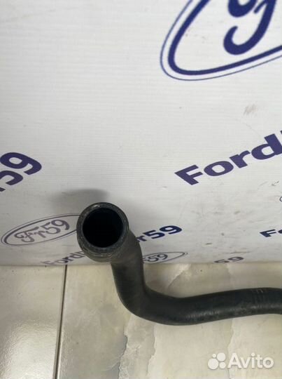 Патрубок системы охлаждения Kia Ceed ED 1.6 (G4FC)