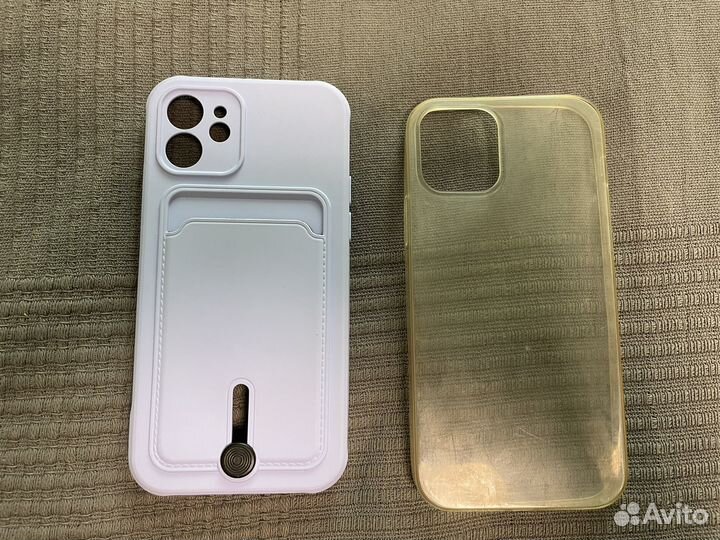 Чехлы на iPhone 12