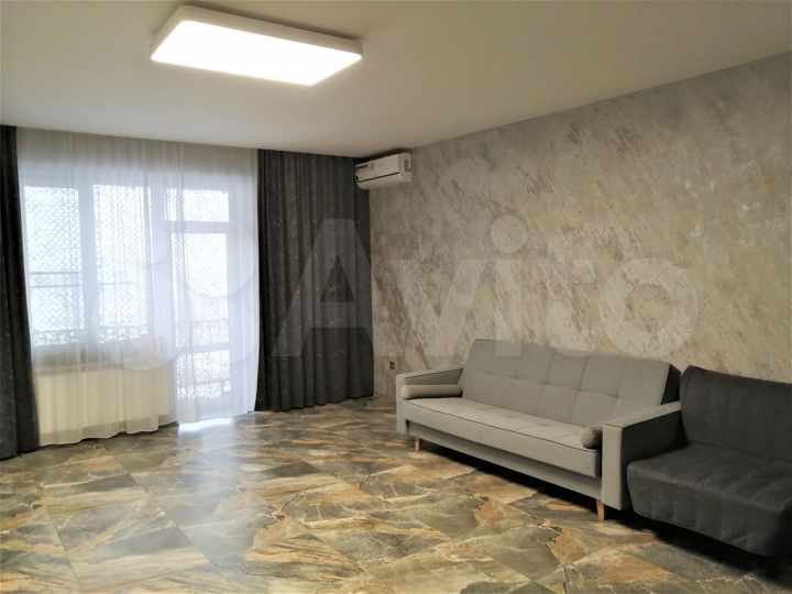 2-к. квартира, 76,3 м², 4/4 эт.