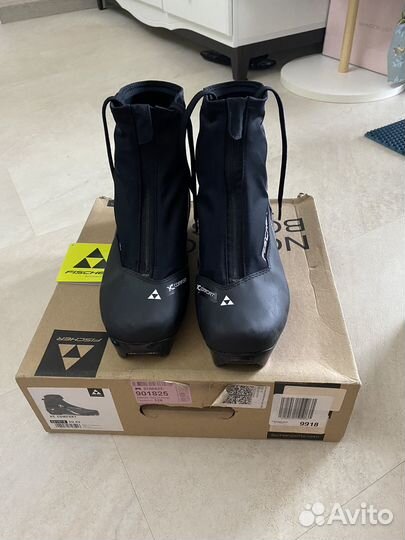 Лыжные ботинки fischer