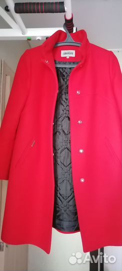 Пальто демисезонное