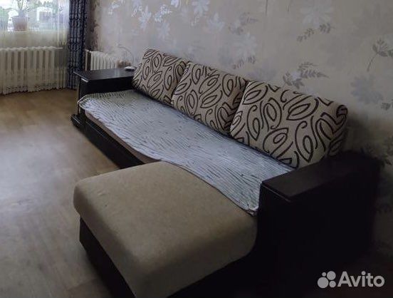 Диван