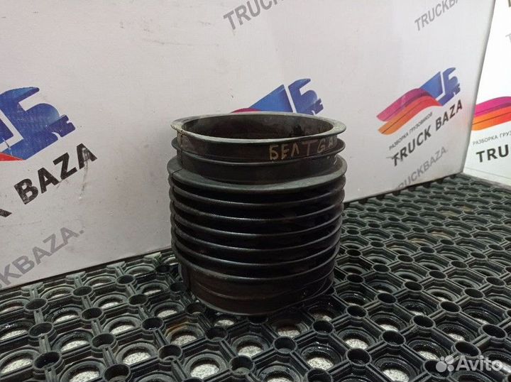 Патрубок воздушного фильтра