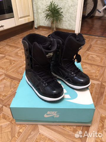 Сноубордические ботинки nike