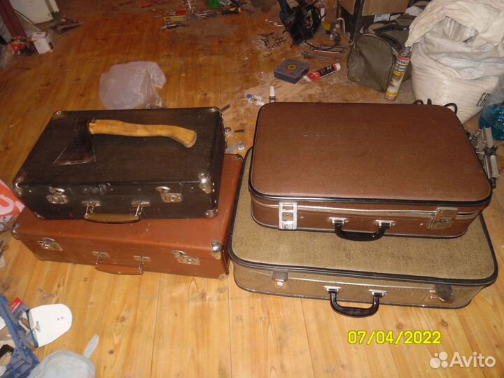 Чемодан советский
