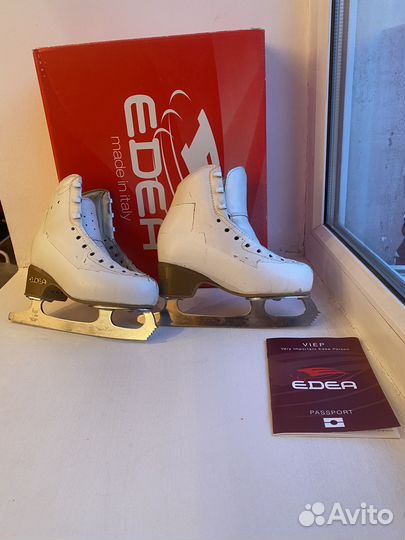 Фигурные коньки edea 200