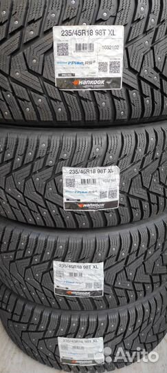 Hankook Winter I'Pike RS2 W429 235/45 R18 98T
