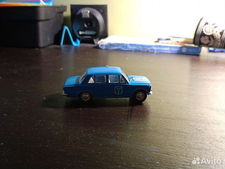 Игрушки СССР машинка ваз-2101