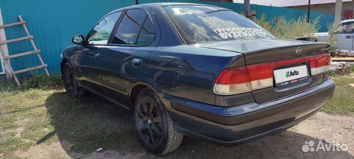 Nissan Sunny, 2000