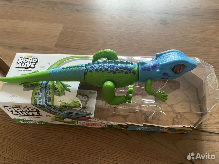 Ящерица Robo Alive