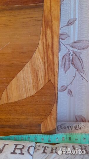 Картина-инкрустрация по дереву