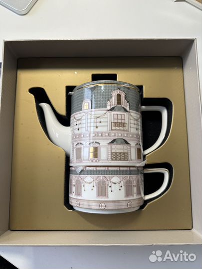 Чайник и чашка из фарфора verzhe