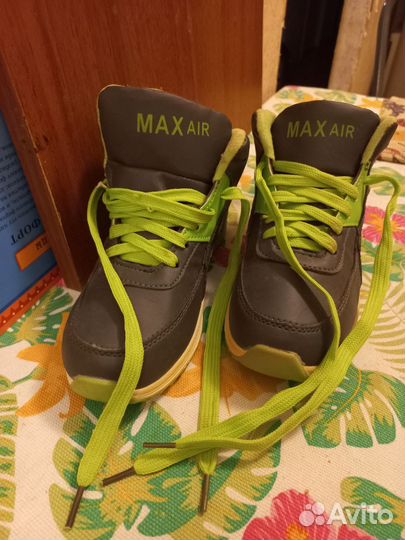 Новые кроссовки для мальч., 33 р, стелька - 21 см