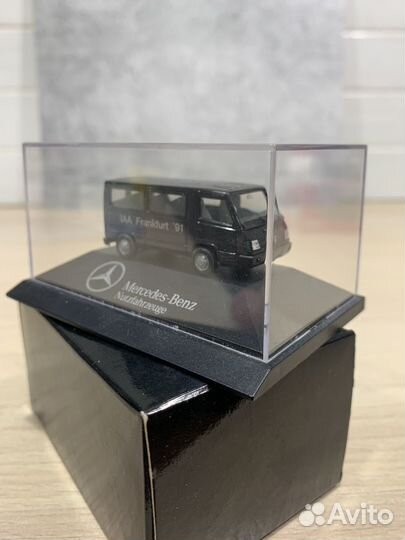 Модель Mercedes Nutzfahrzeuge Herpa 1/87