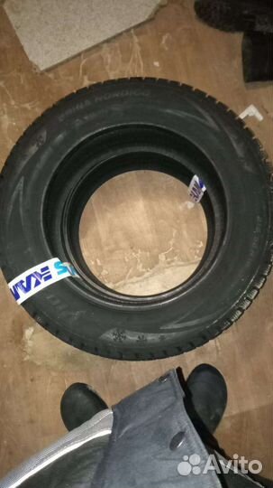 Viatti Brina Nordico V-522 215/55 R16 98T