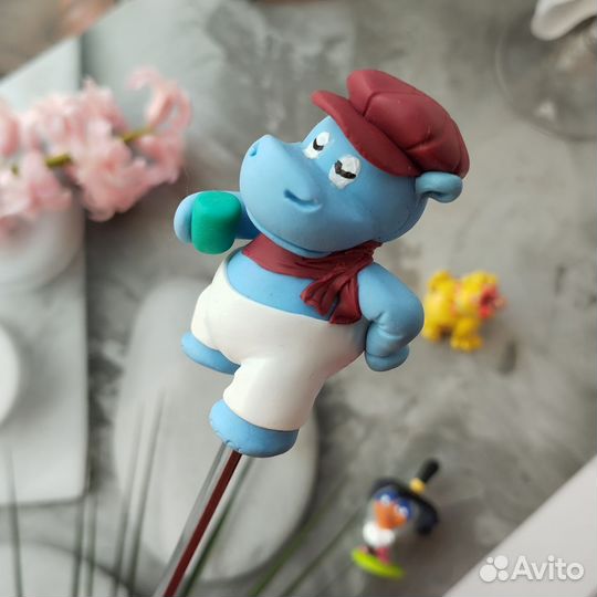 Чайная ложка с декором 