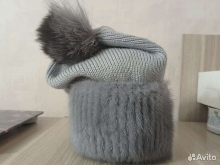 Продаётся шапка зимняя, нижняя отделка норка