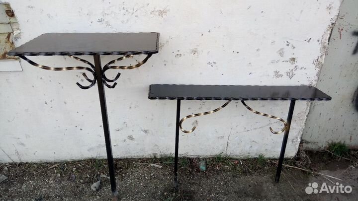 Стол и скамейка