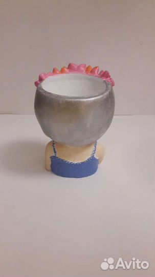 Кашпо из гипса девочка