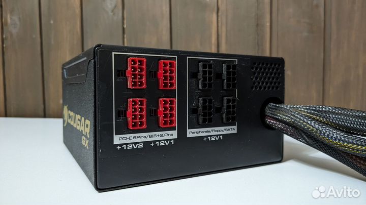 Cougar GX 1050W 80+ Gold / Блок питания