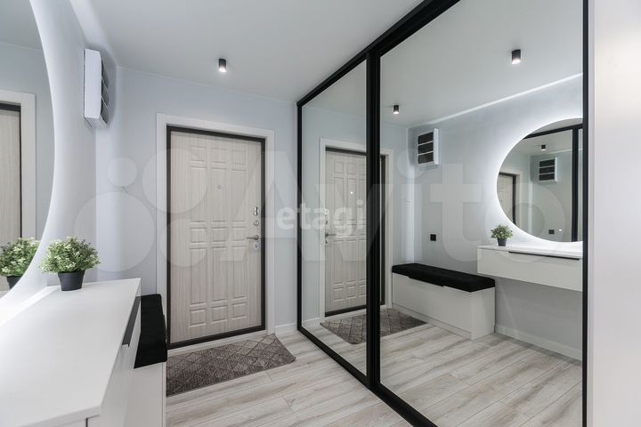 2-к. квартира, 68 м², 2/14 эт.