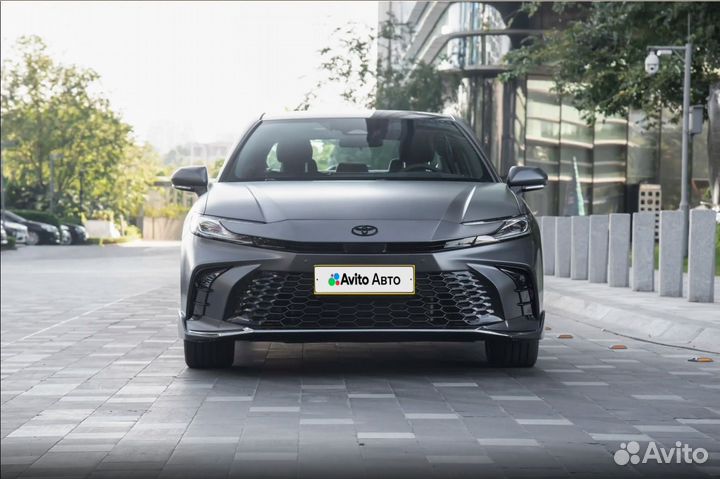 Toyota Camry 2.0 CVT, 2025, 42 км