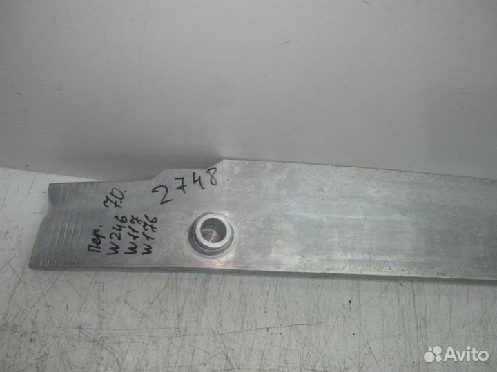 Усилитель бампера передний Mercedes-Benz A-Class