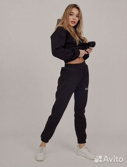 Костюм спортивный утеплённый новый