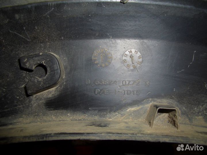 Накладка передн. крыла Рено Сандеро Степвей с14