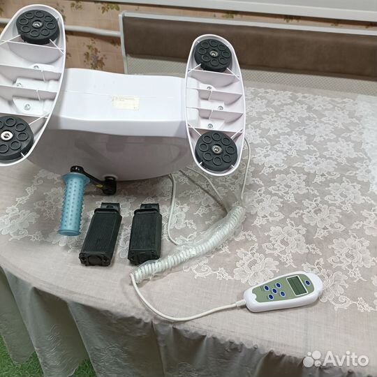 Педальный тренажёр с электроприводом