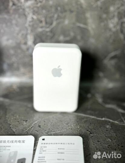 Повербанк Apple 5000 mah новый
