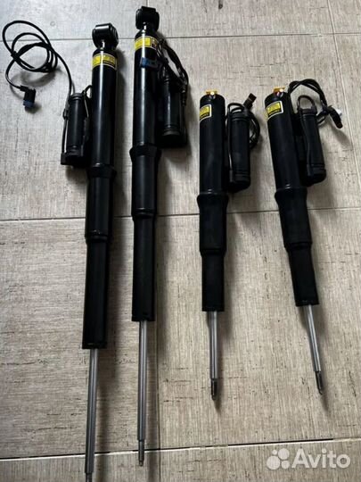 Амортизатор Mercedes S-class W221