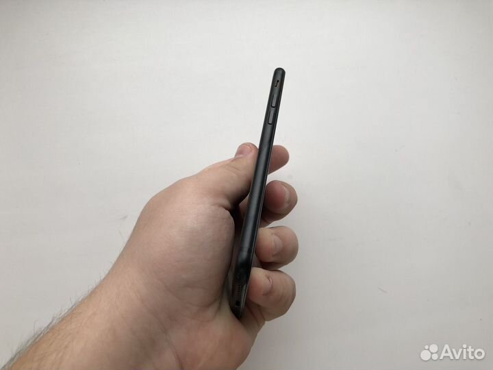 iPhone 7, 128 ГБ
