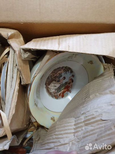 Сервиз обеденный Мадонны фарфор гдр 1970 новый