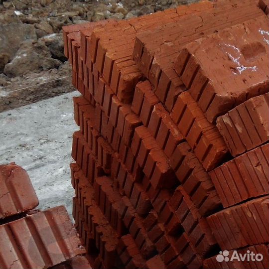 Прочный керамический кирпич