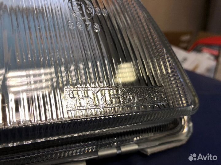 Фара правая VW sharan