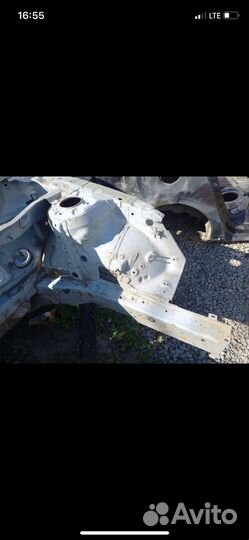 Передняя левая четверть Kia Optima 3 11-16 гв