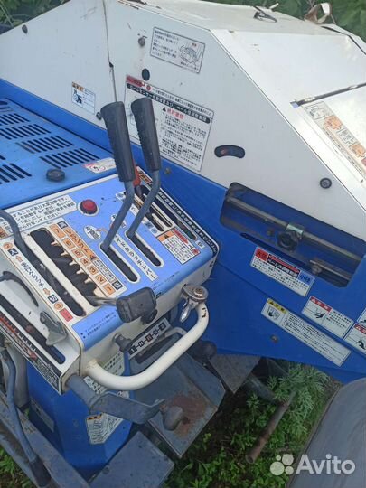 Пресс-подборщик ISEKI RBX850, 1995