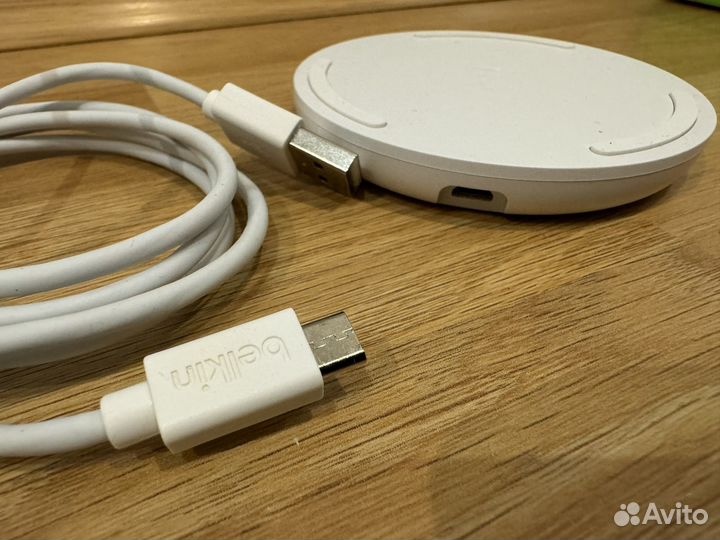 Беспроводная зарядка belkin 10 W