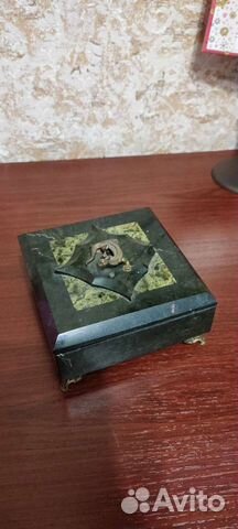 Малахитовая шкатулка