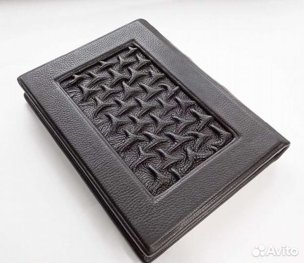 Библия ручной работы
