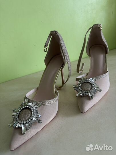 Туфли женские 39 размер