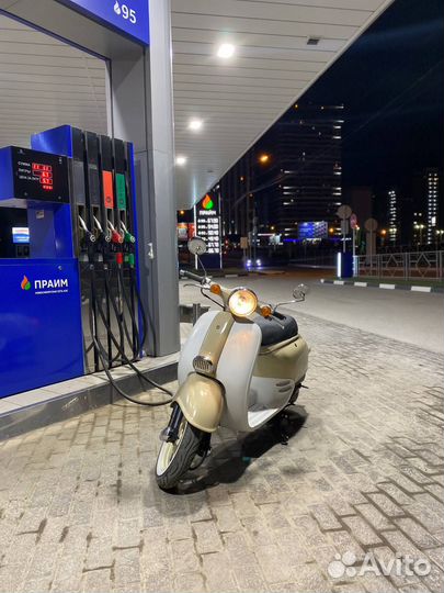 Скутер Honda Giorno AF24